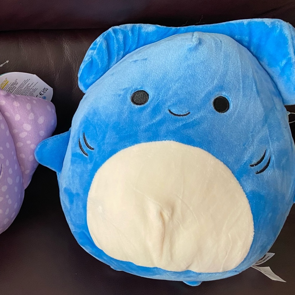 8” rocket the hammerhead squishmallow
